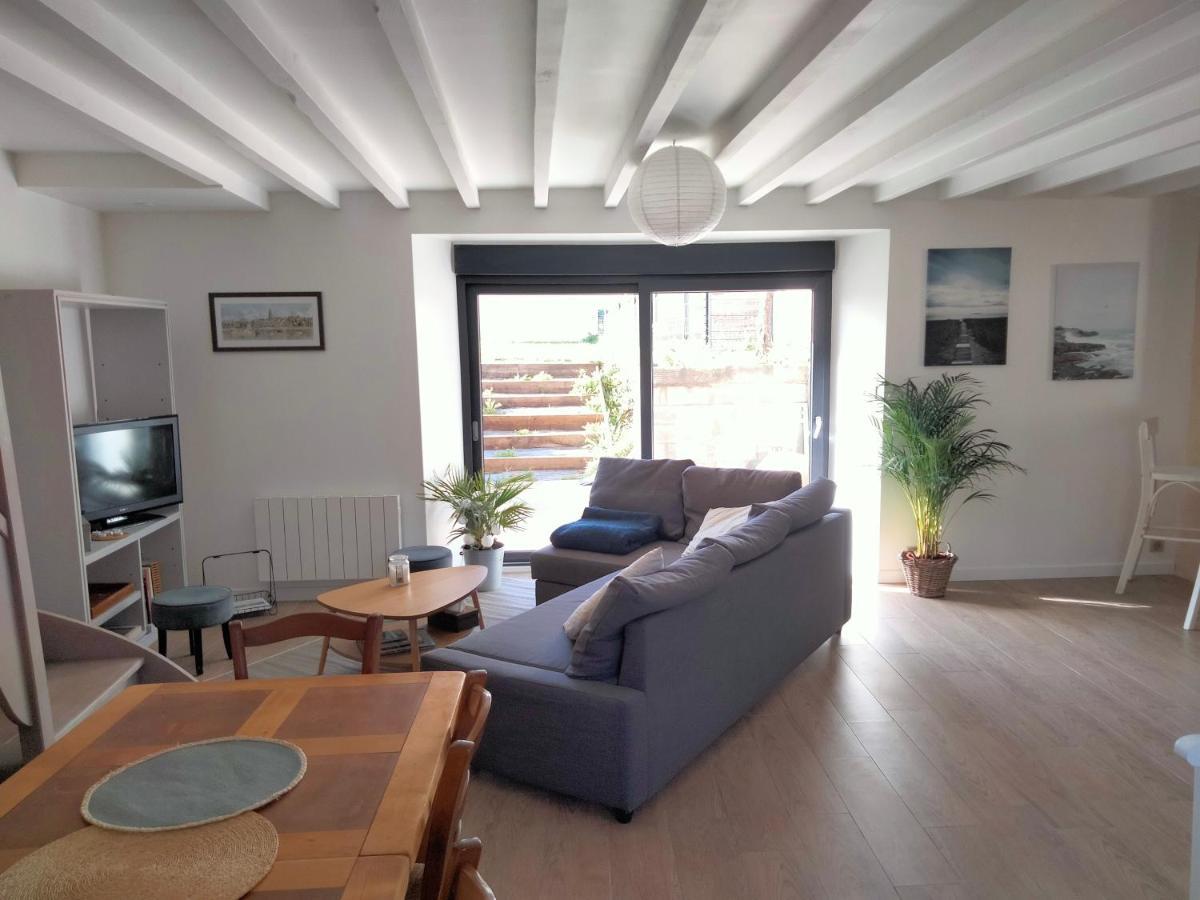 Gite 3 Chambres En Bord De Rance La Ville-ès-Nonais Extérieur photo